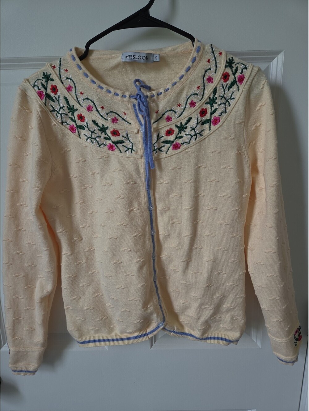 Misslook Floral Embroidered Cardigan Sweater‎ Cream Yellow Cottagecore Small